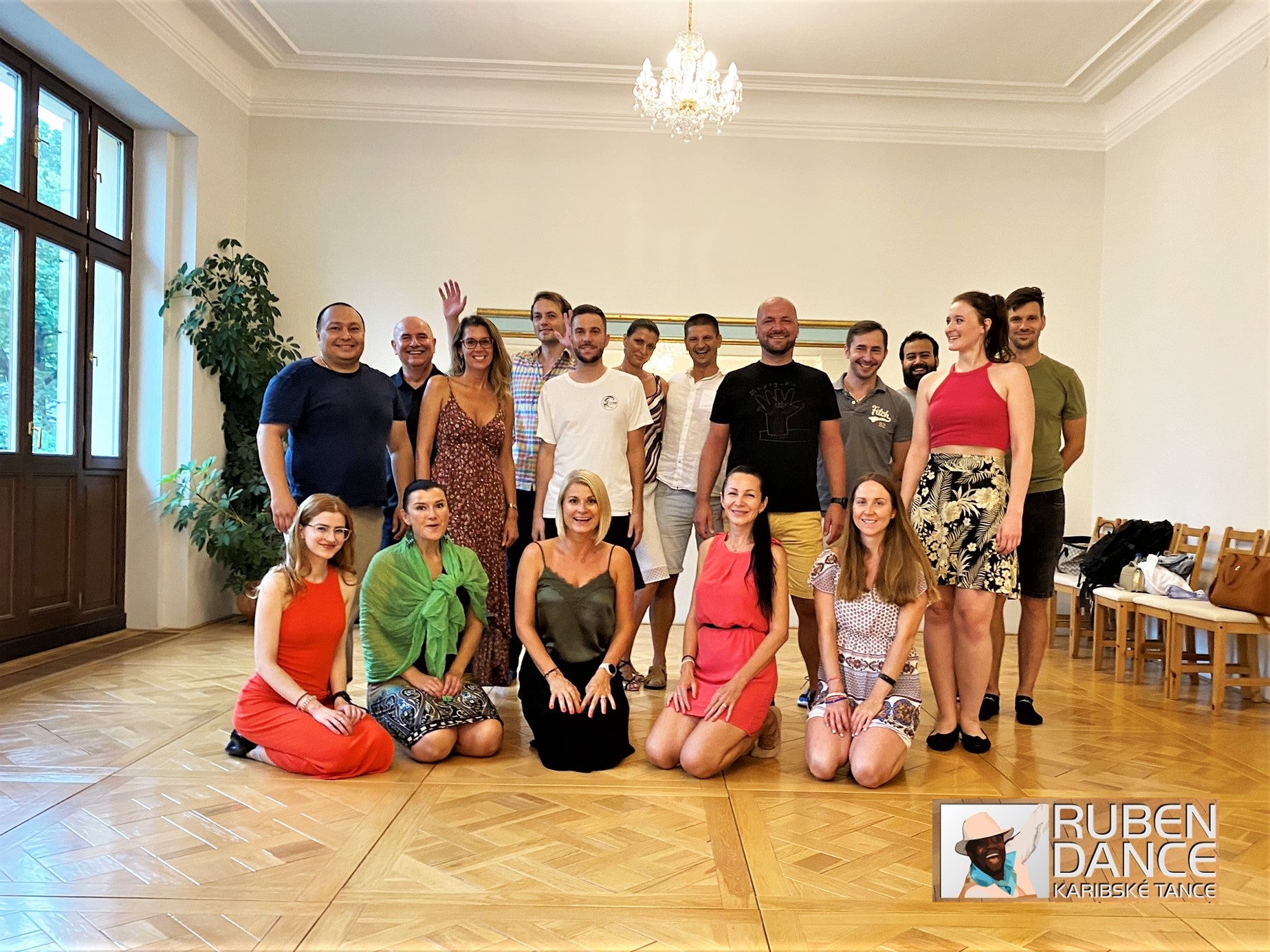 salsa bachata kurzy class praha prague